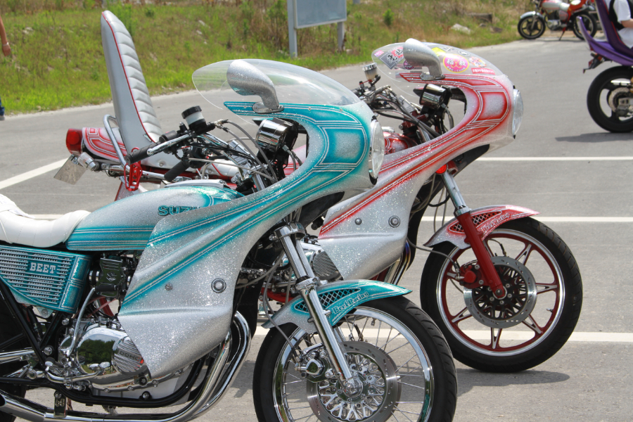 GS400】お揃いの外装デザインに個性を詰め込んだGS兄弟がアツすぎた！