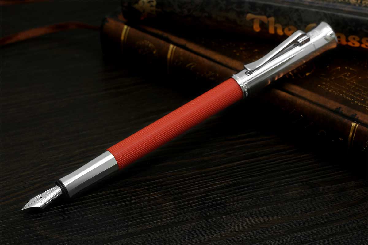 グラフ・フォン・ファーバーカステル（Faber Castell） 万年筆ギロシェ