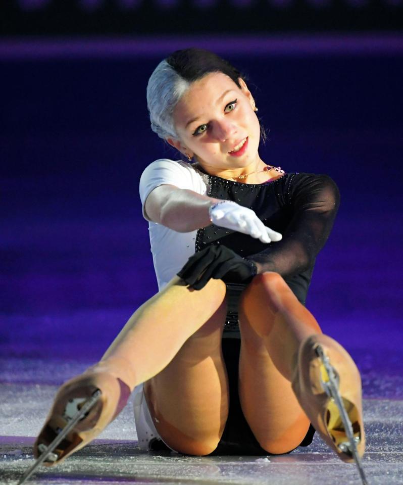 レア！アレクサンドラ・トゥルソワ 直筆サイン入りフォト/写真