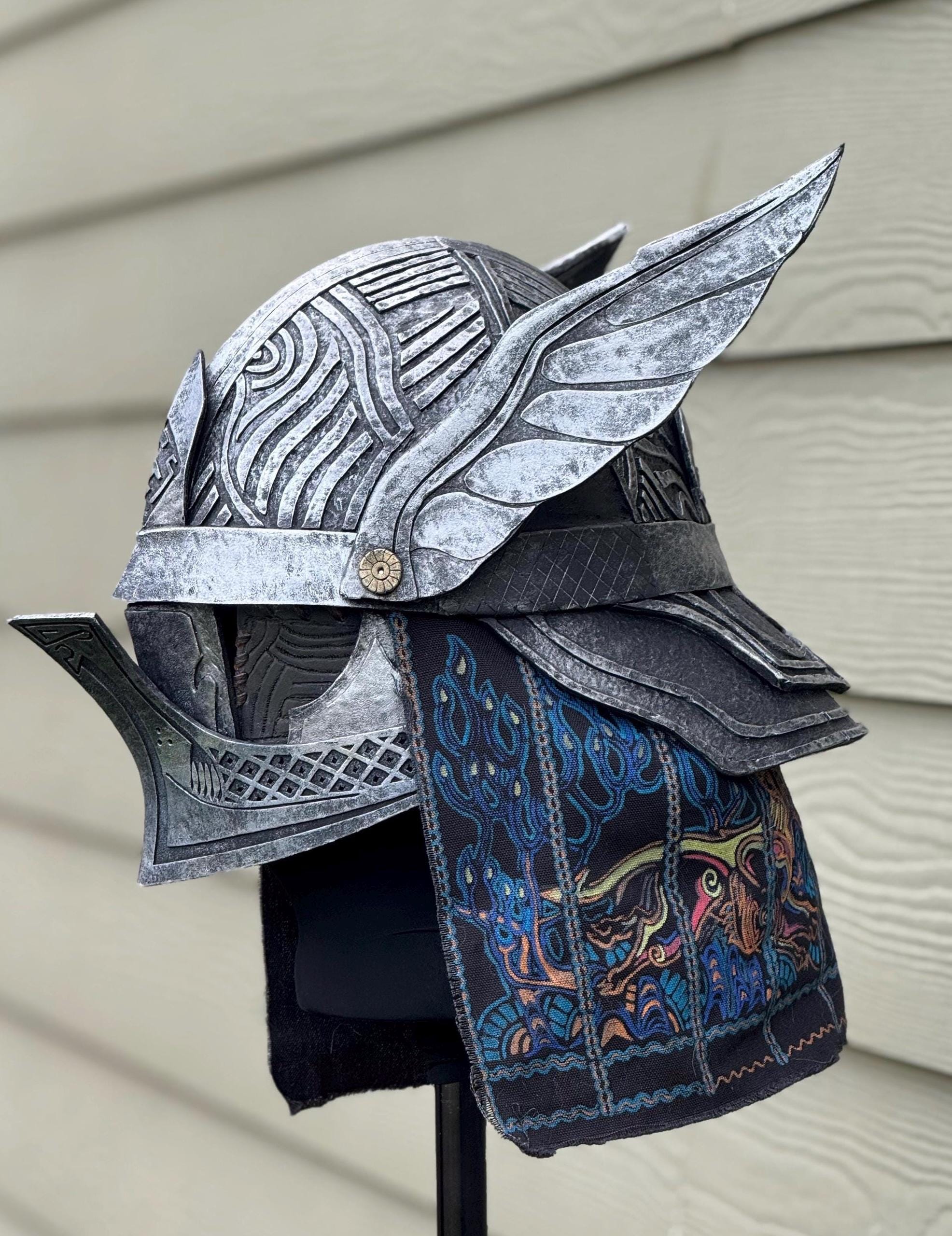 ELDEN RING NIGHTREIGN 「追跡者」1/1 ヘルメットレプリカ ELDEN RING