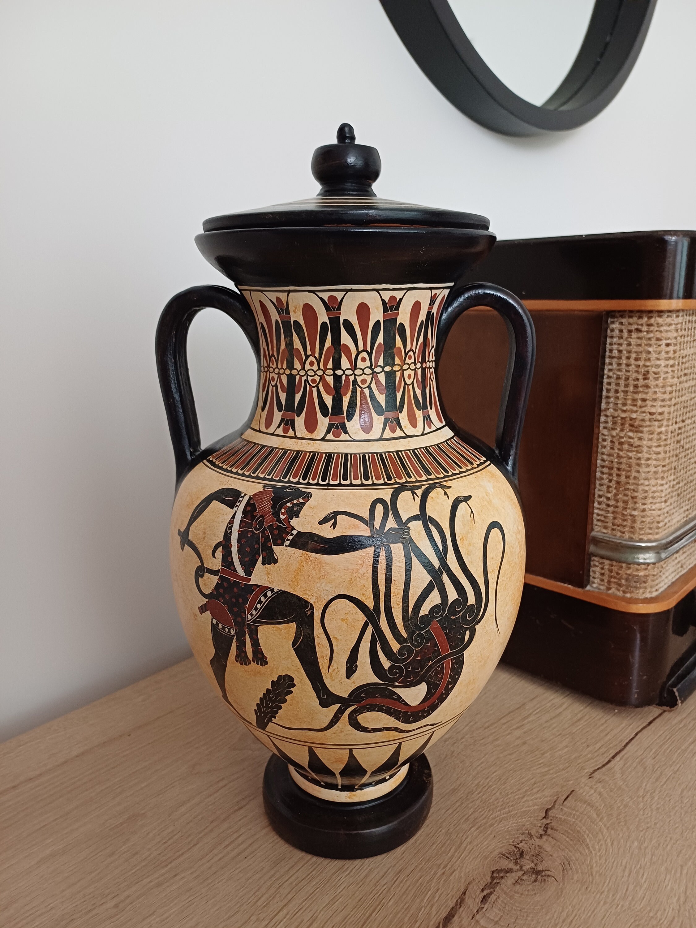 安い 【送料無料・蔵出し】古代ギリシャ 花瓶 黒絵式陶器 ギリシャ陶器