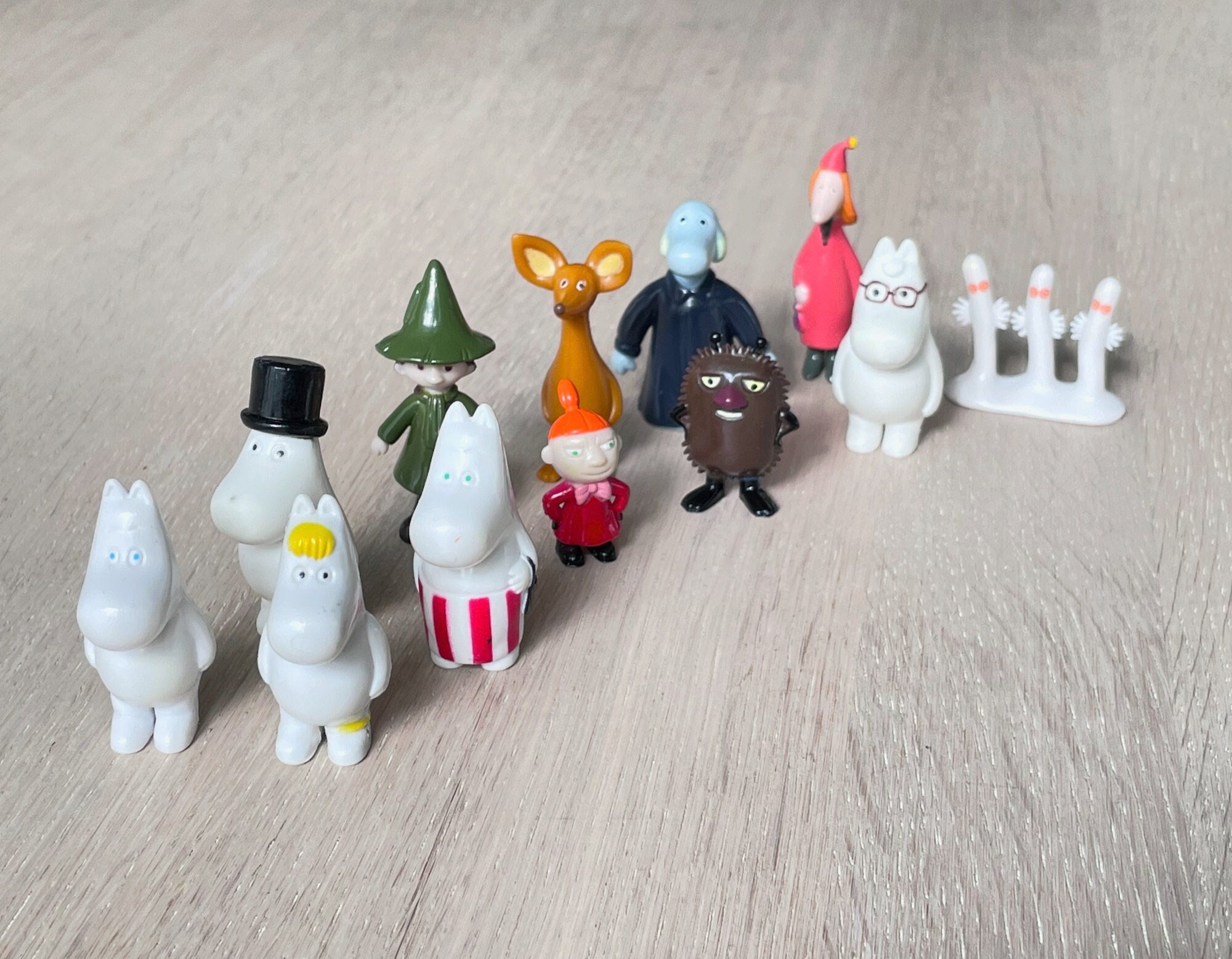 ムーミンフィギュア：コレクション用12ピースセット、フィンランド