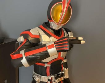手作り仮面ライダーコスプレ衣装：ファイズ、カイザ、イクサ、デルタ