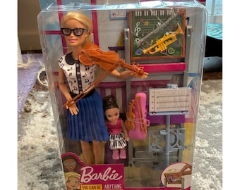 バービー 人形 ミリセントロバーツ ピンストライプパワー レアです