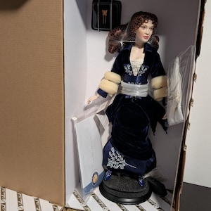 Rose Titanic Figurine - Etsy
