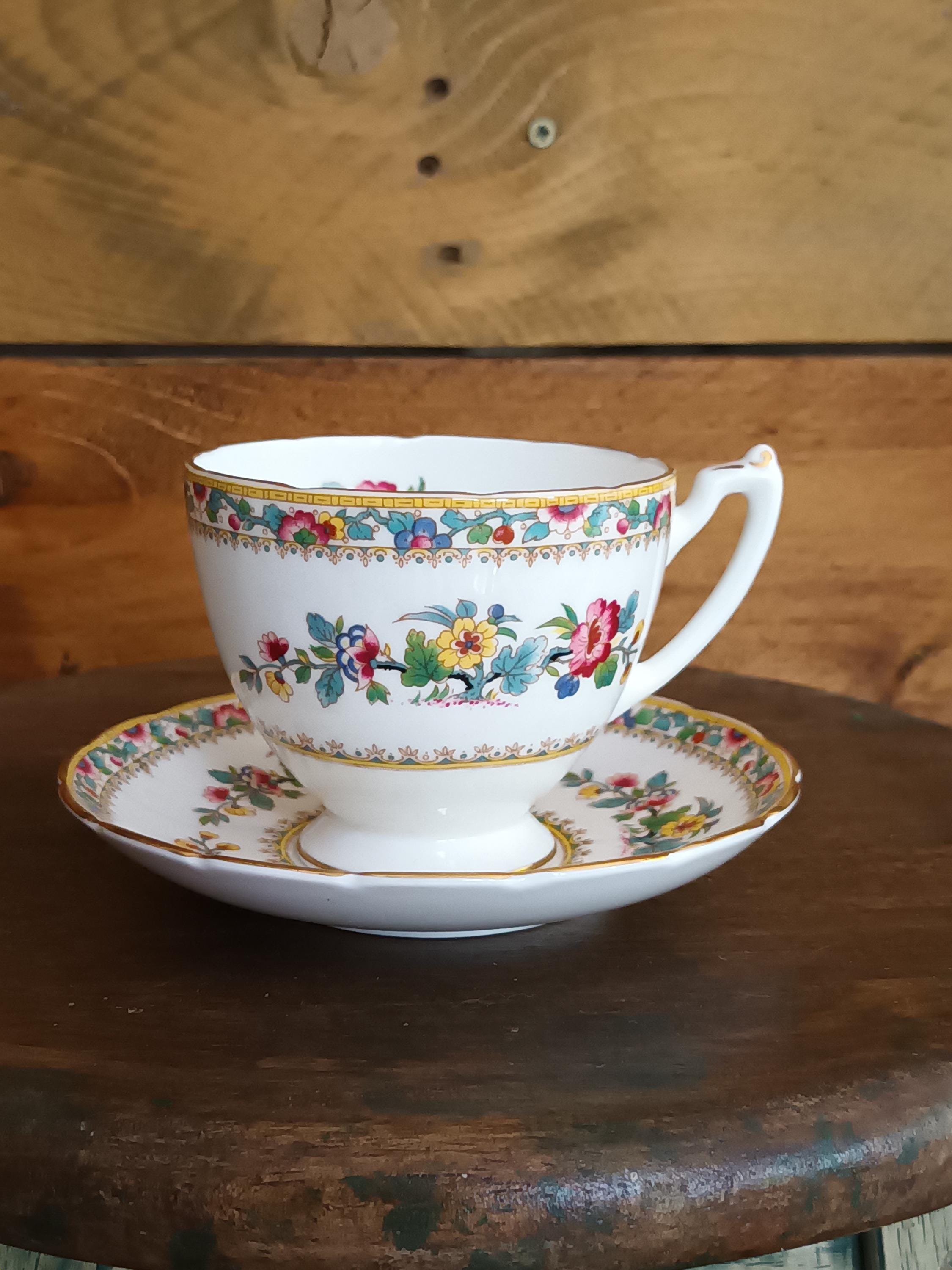 Lovely Vintage English Bone China Coalport 