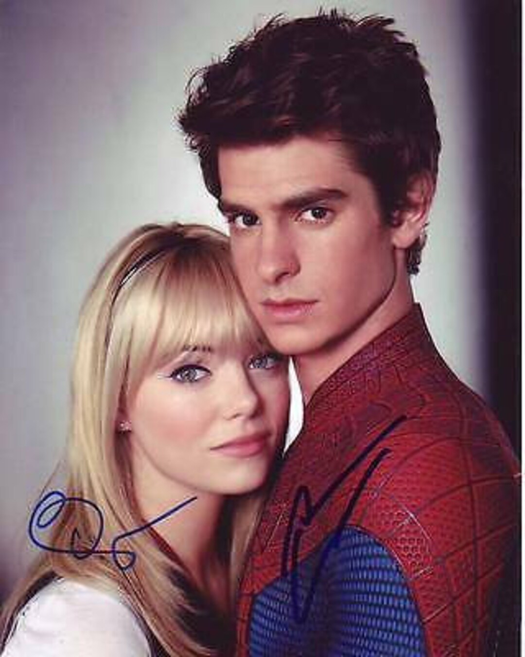 エマ・ストーンとアンドリュー・ガーフィールドのサイン入り8x10