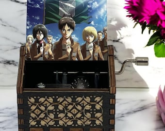 進撃の巨人 木製オルゴール 紅蓮の弓矢 進撃の巨人」より、オルゴール