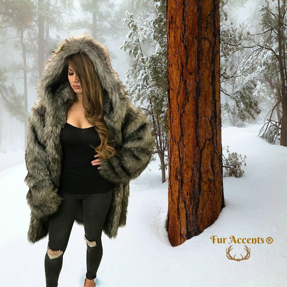 Oversized Faux Fur Wolf Coat – Shaggy Hooded Unisex Jacket - Etsy