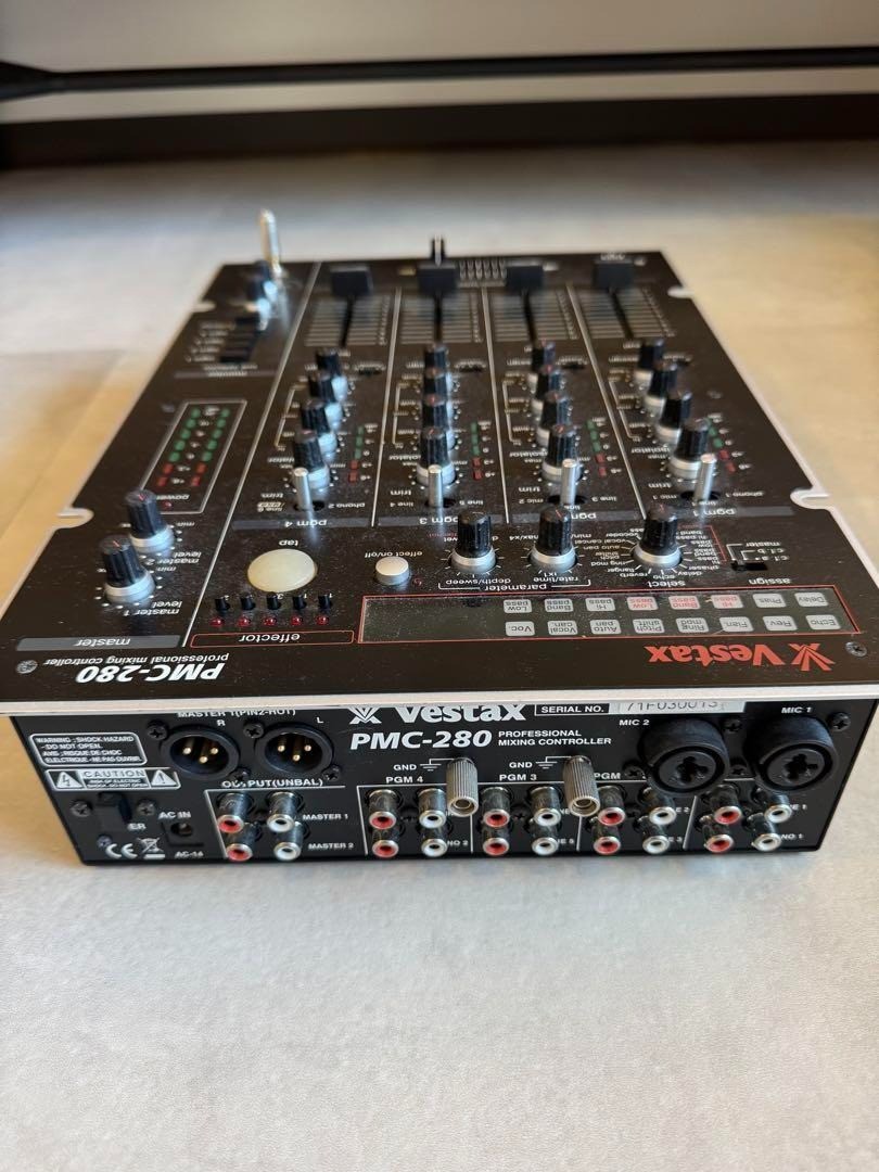 即日発送】 Vestax PMC-280 DJミキサー 4チャンネル 通電OK 即日発送