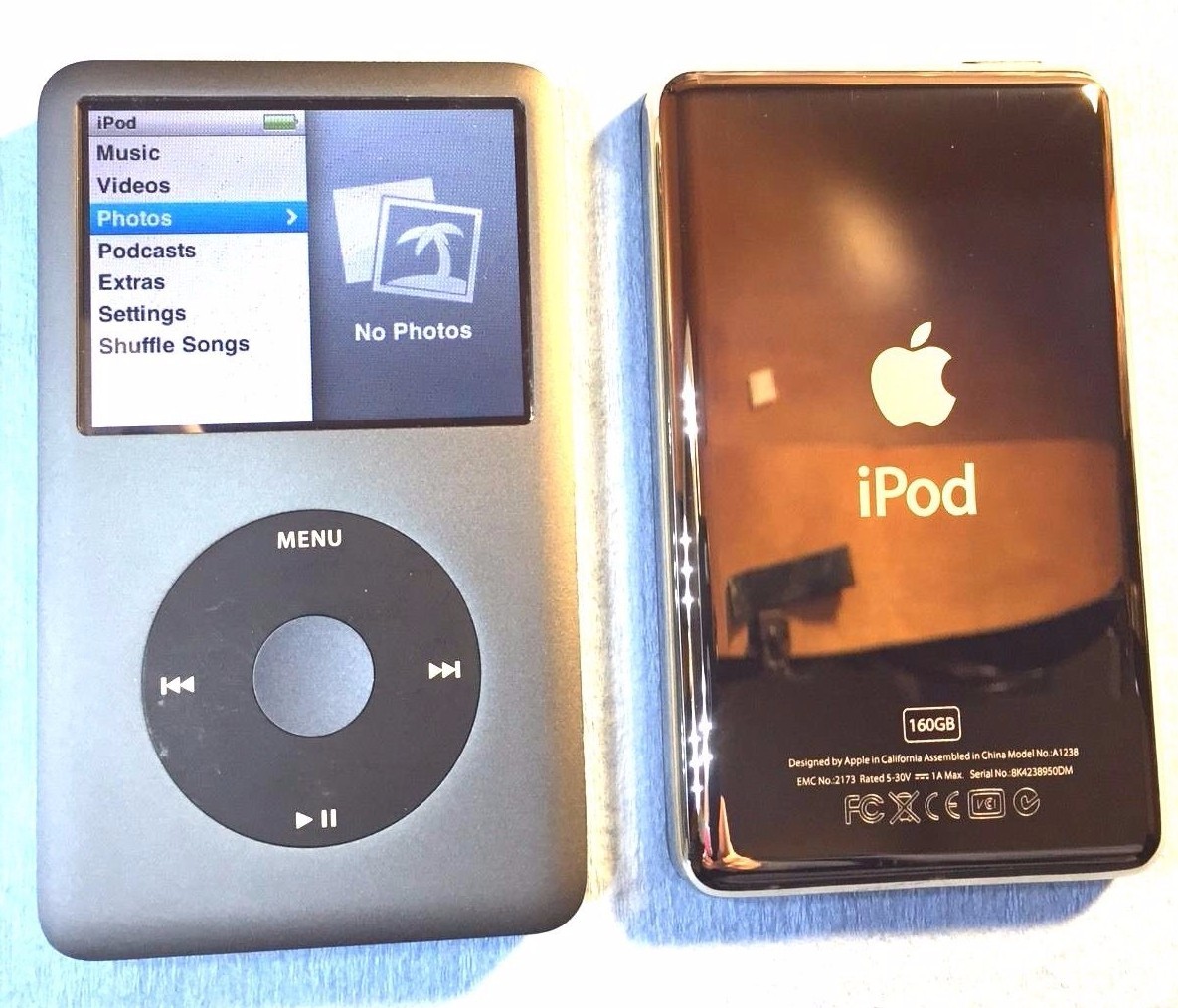 Apple IPOD CLASSIC 7th Generation 160GB (MC297ll/a) MP3 Grey