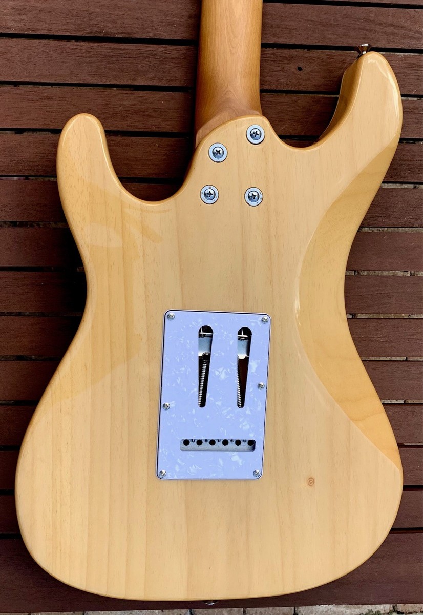 Aria Pro II 714-MK2 FULLERTON Ruby Red Flame Top HSS Electric