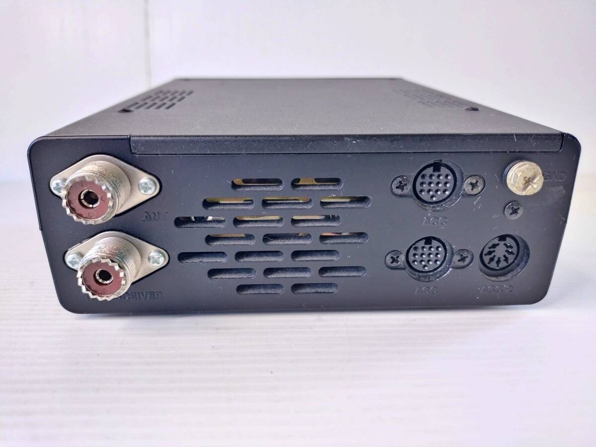 ICOM AT-180 HF/50MHz Antenna Tuner for IC-703/706/7000/7100/7200