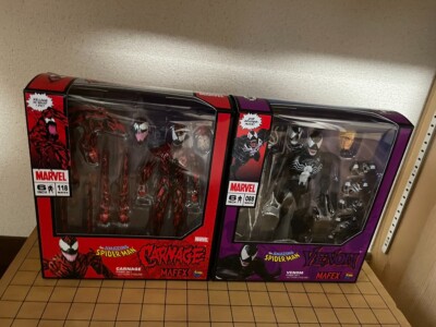 MEDICOM TOY MAFEX No.088 Venom & No.118 Carnage Comic Versions
