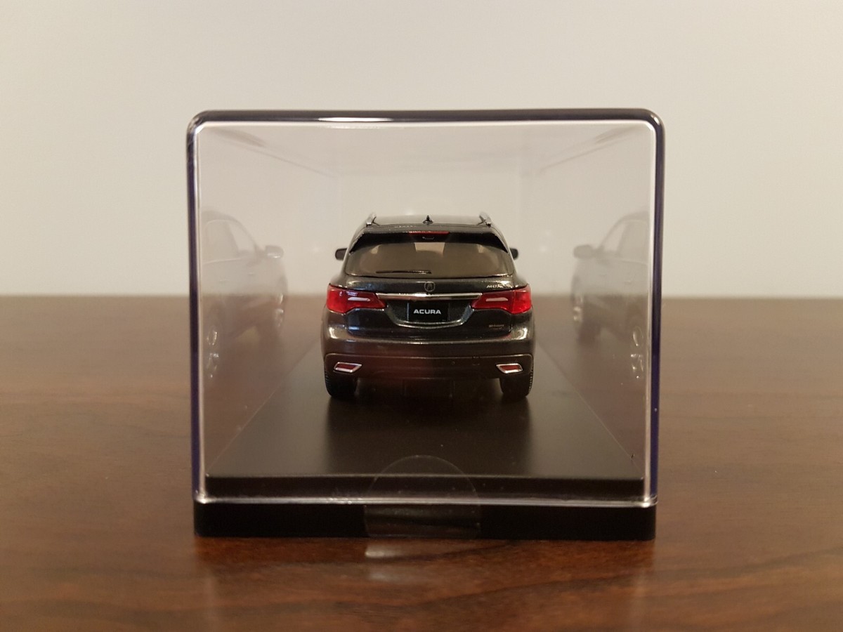 Acura MDX Type S 1/43 スケール模型 Acura MDX Type S 1/43 スケール