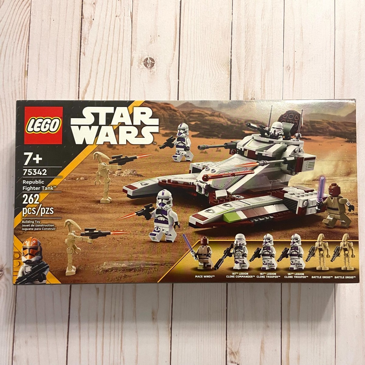 LEGO Star Wars 75342 Republic Fighter Tank - Retired Set Mace