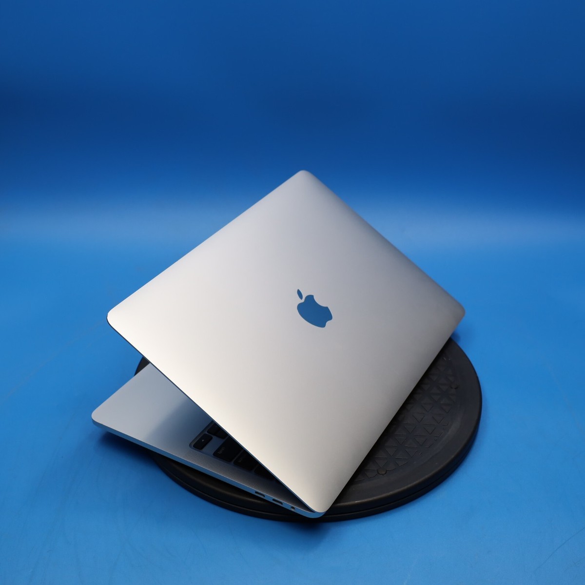 Apple Macbook Pro A2251 13