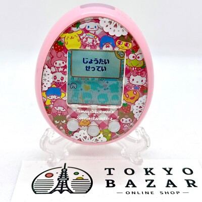 Bandai Tamagotchi Meets Sanrio Characters Meets Pink Virtual Pet