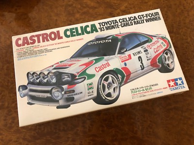 1/24 ラリーカープラモデル TOYOTA COROLLA & CELICA 1/24 ラリーカー