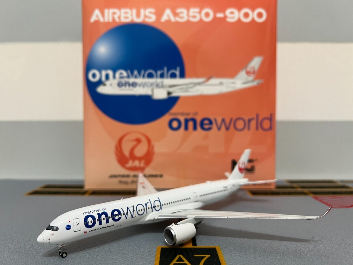 JAL A350-900 エアバス one world フェニックス 1:400 Amazon.co.jp