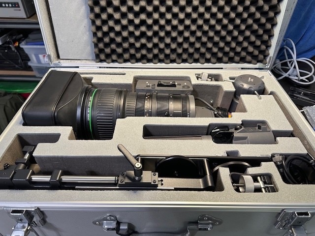 Canon J33ax11B IASD Broadcast Lens | 33x Zoom | B4 Mount | FULL