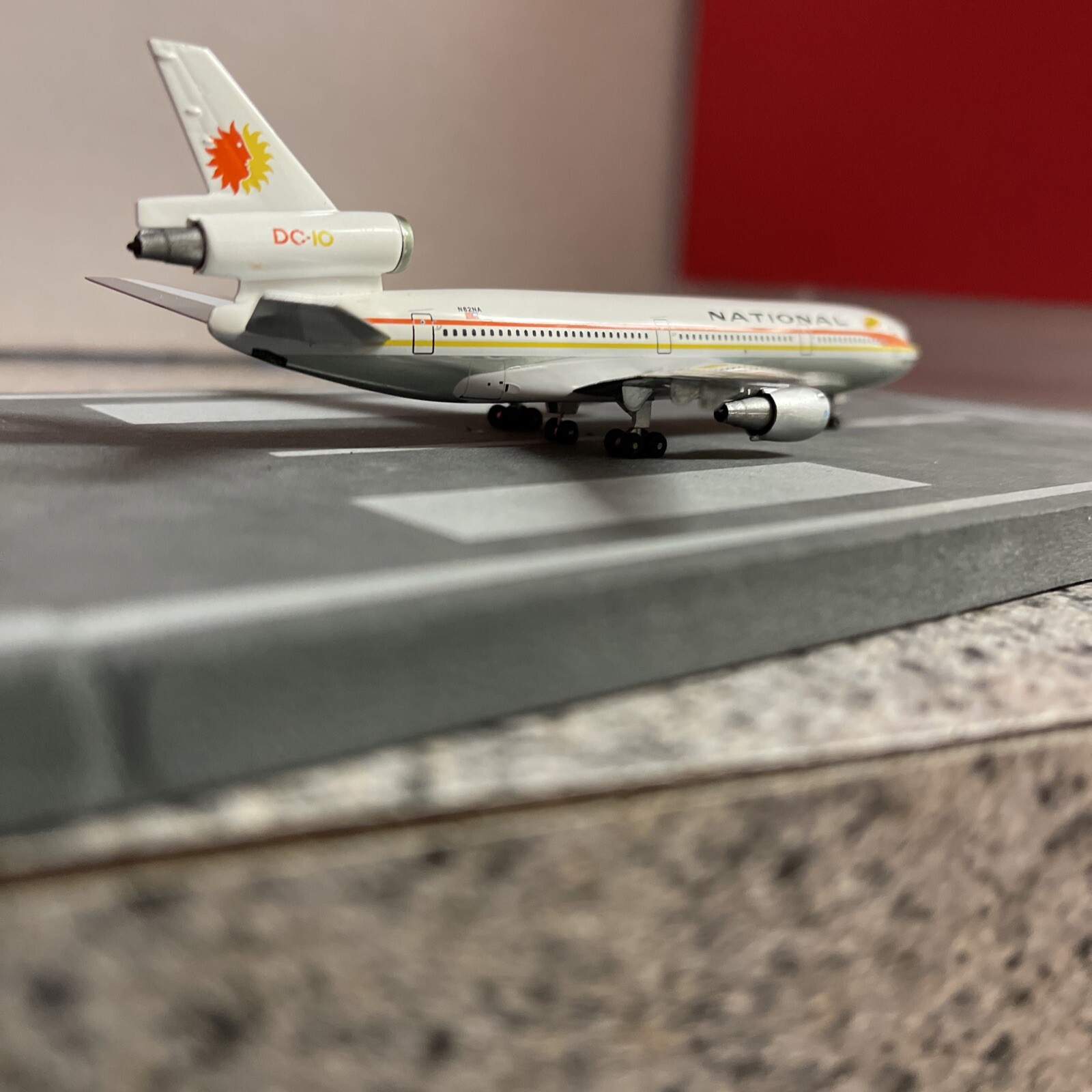 航空機・ヘリコプター JAL McDonnell Douglas DC-10-40D 1:200 航空機