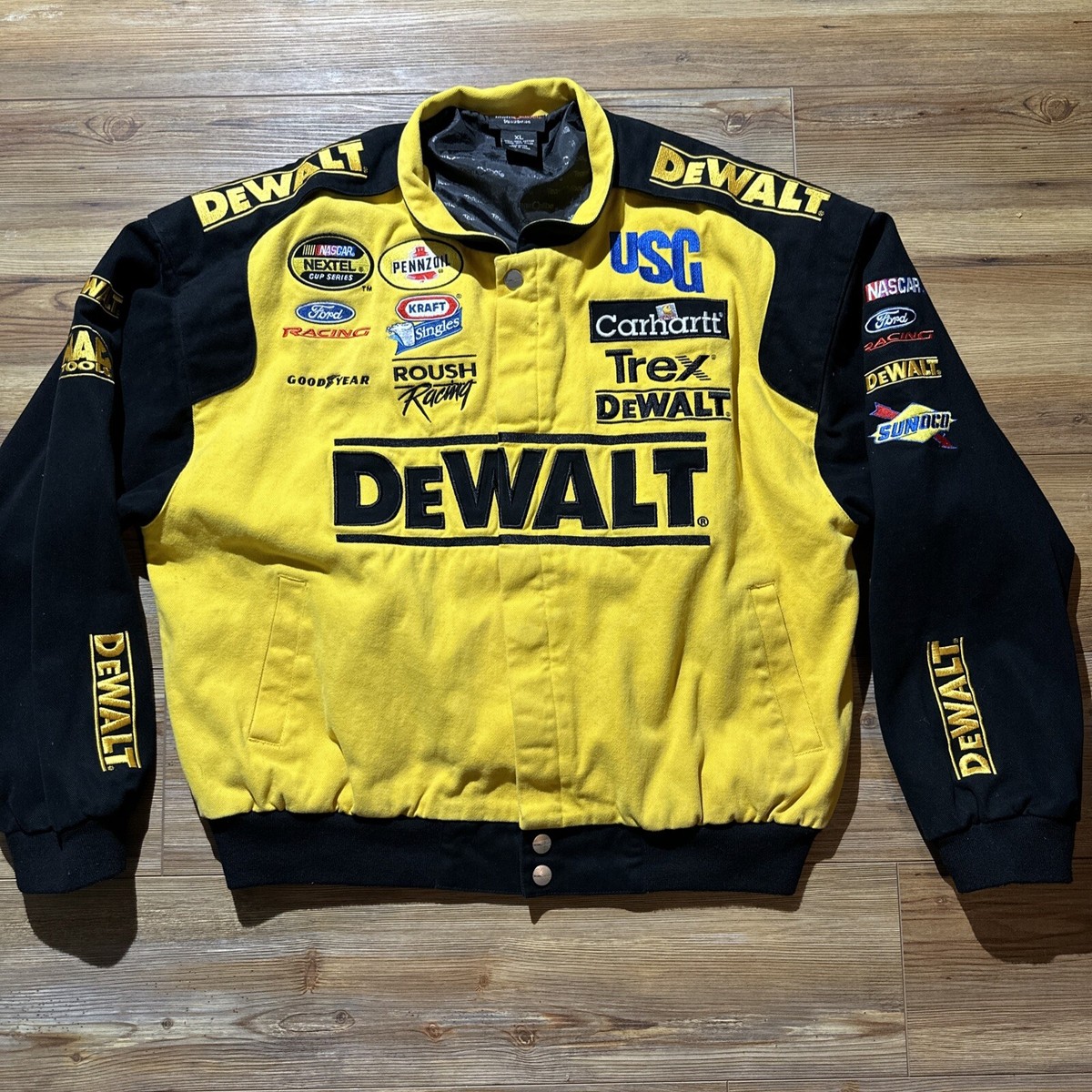 DeWALT Racing Matt Kenseth Jacket Team Caliber Vintage NASCAR