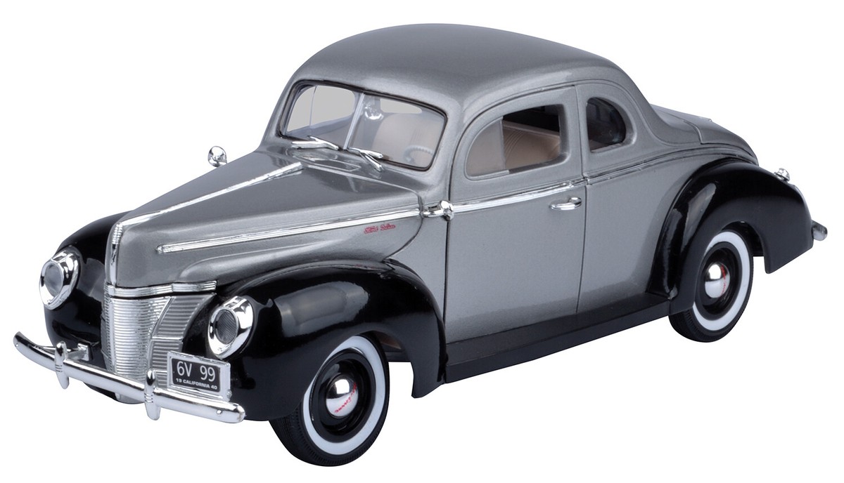 1940 Ford Coupe Deluxe Coupe 1/18 Diecast Car Model by Motormax