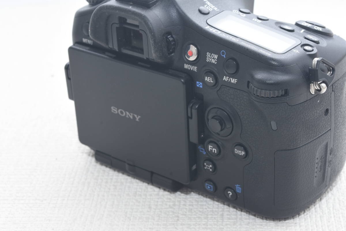 Sony Digital SLR Camera Alpha α77 Body SLT-A77V Black Very Good