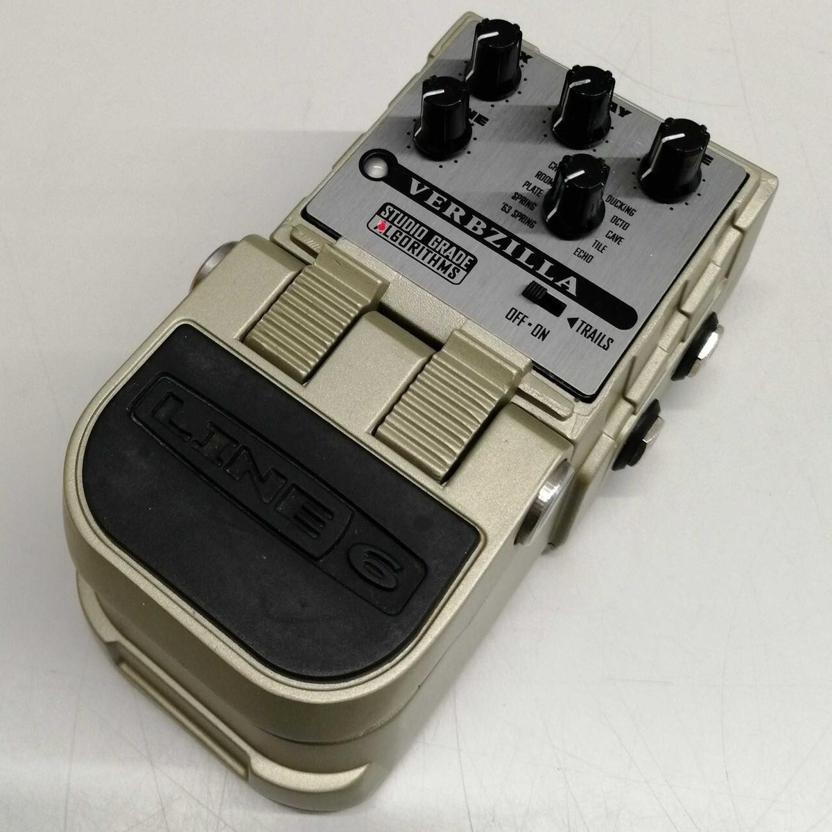 LINE6 VERBZILLA リバーブ ギター ベース エフェクター verbzilla