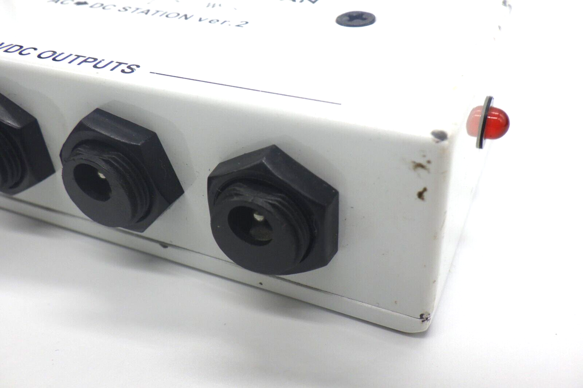 Custom Audio Japan CAJ AC / DC Station Ver.2 White Power Supply