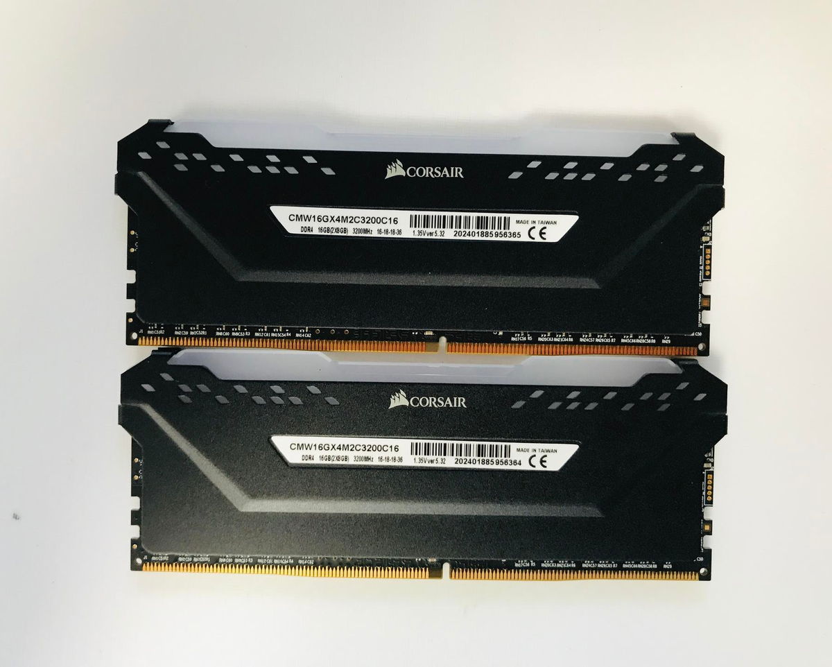 Corsair Vengeance RGB Pro 16GB (2x8) DDR4 RAM 3200MHz