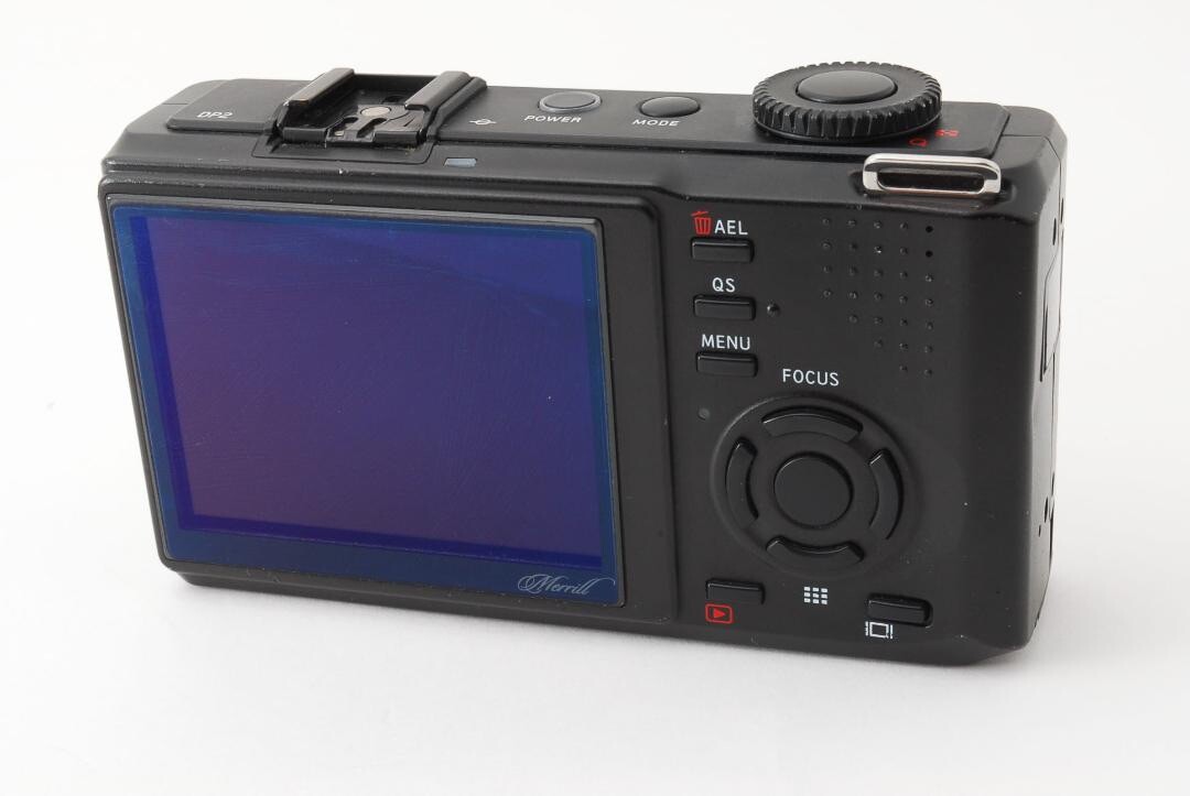 Sigma DP2 Merrill digital camera with accessories *46 effective MP