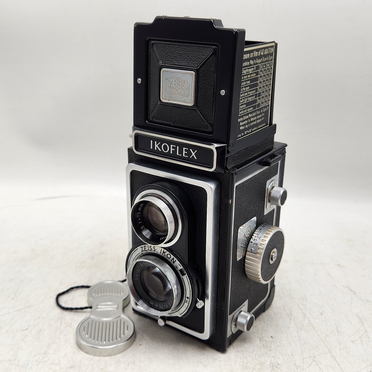 Vintage Zeiss Ikon Ikoflex Ia 854/16 TLR Camera - Novar 75mm F3.5