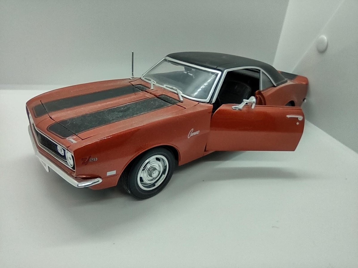 Maistro 1:18 Chevrolet Camaro Z28 1968 Model | eBay