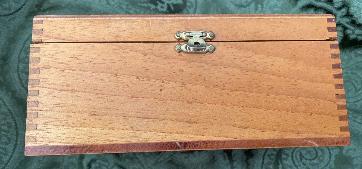 VINTAGE SANTA CLARA CIGARS 1830 SAN ANDRES MEXICO WOODEN CIGAR BOX