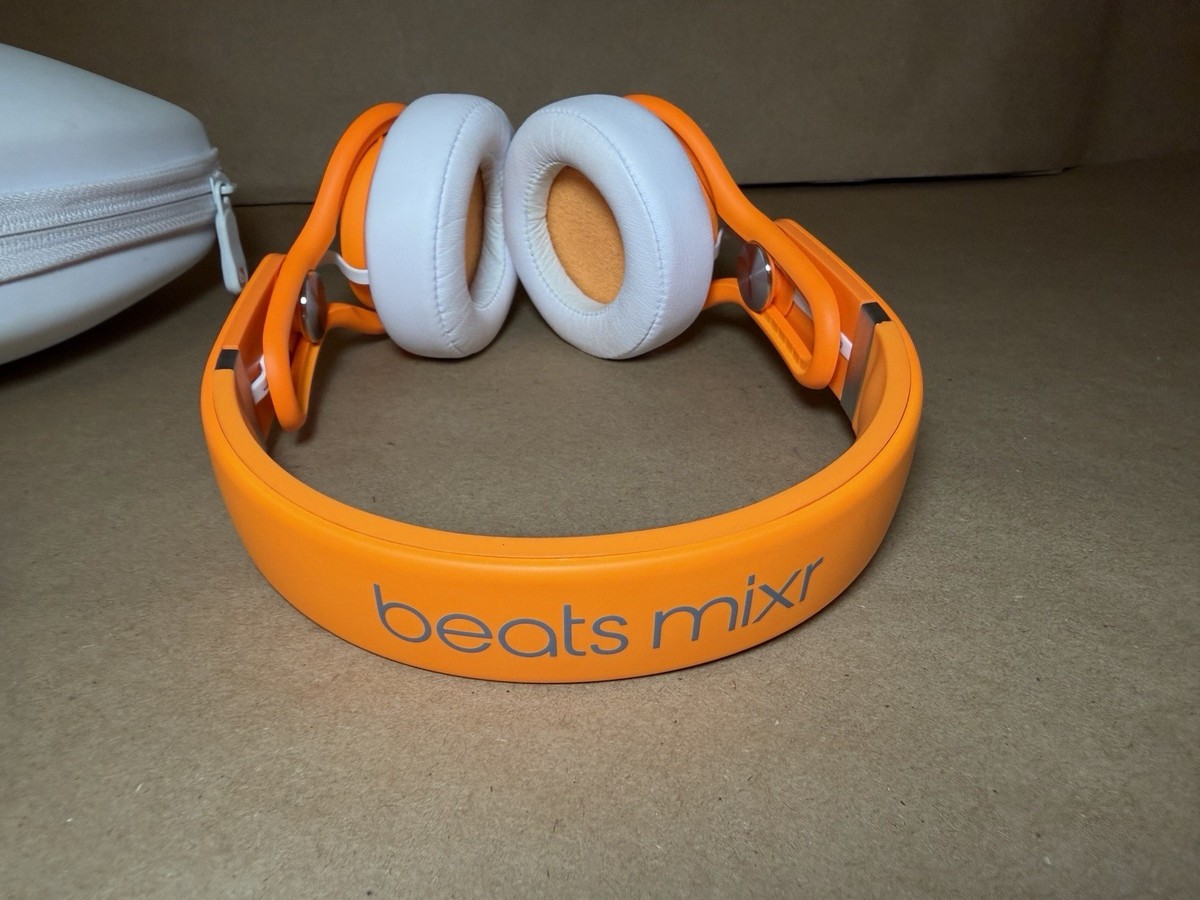 Beats Solo3 ワイヤレスヘッドホン オレンジ Amazon.com: beats Solo3