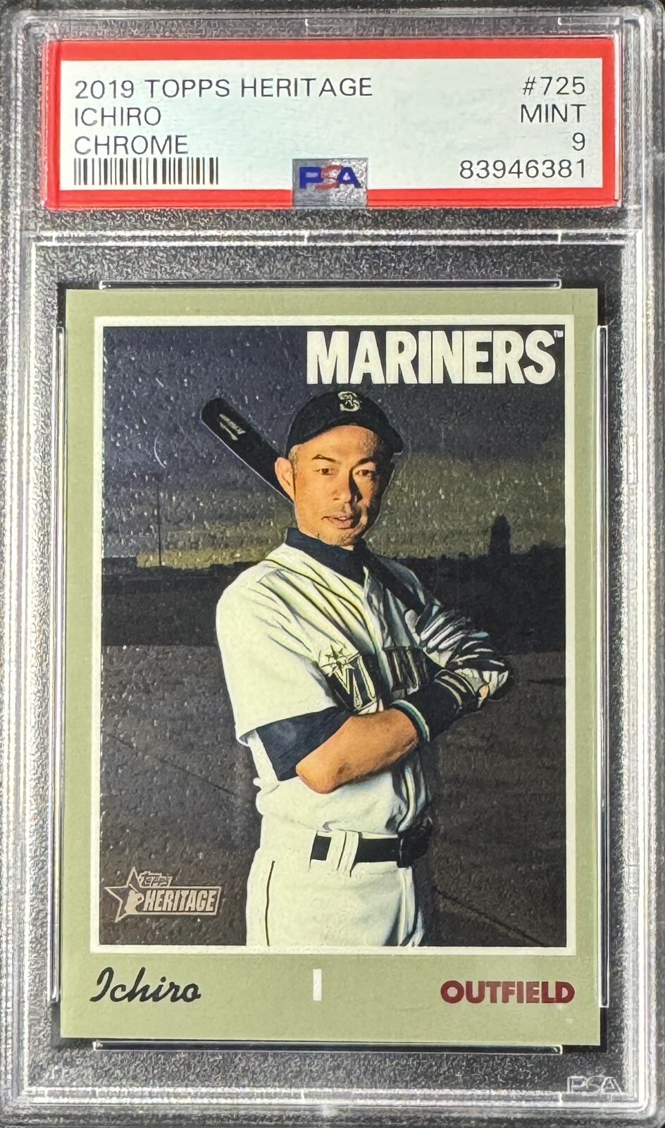 Ichiro Suzuki 2019 Topps Heritage #725 Chrome /999 Price Guide