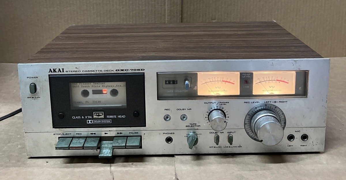 ☆ AKAI アカイ GXC-706D ステレオカセットデッキ ☆ジャンク☆