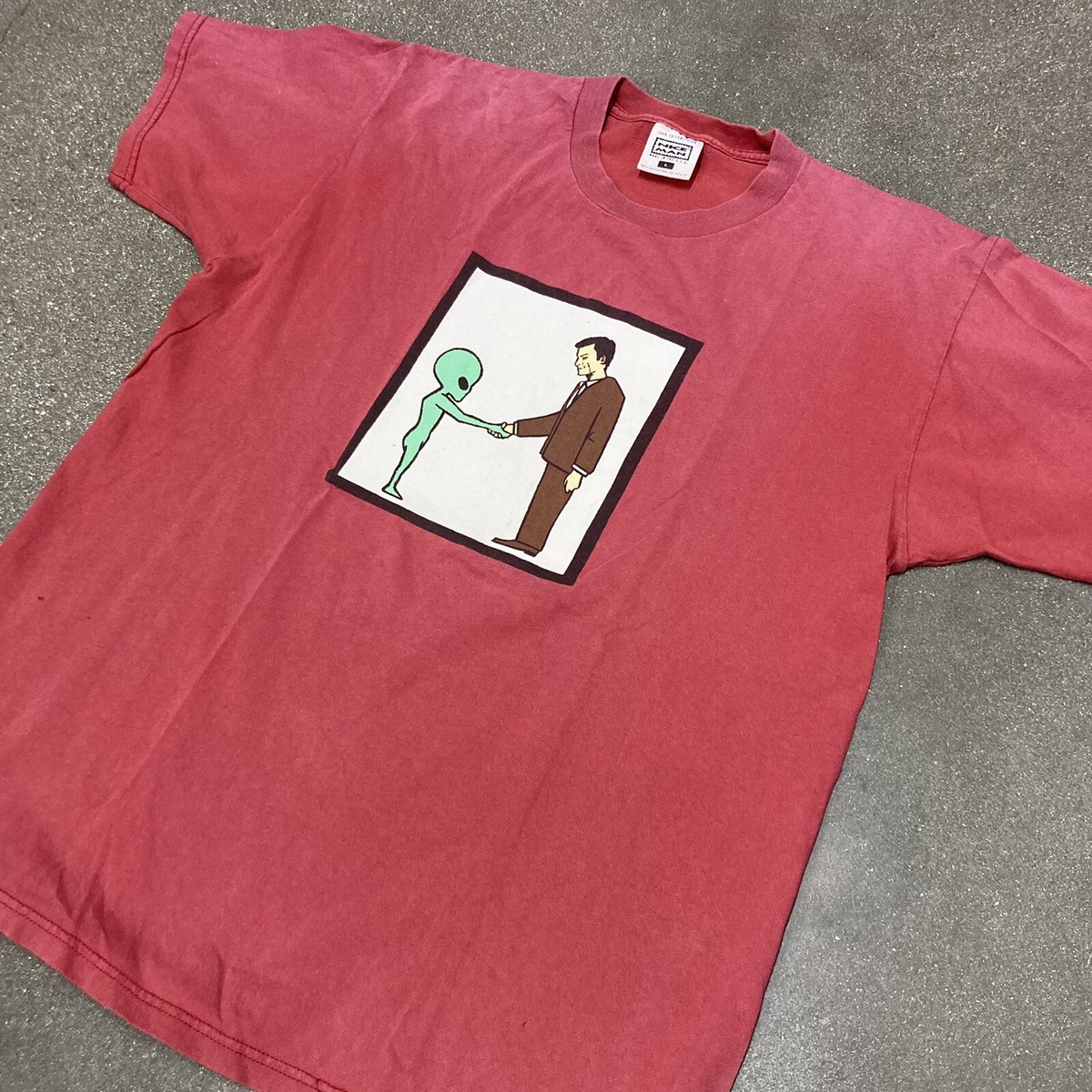 Vintage 90s HELMET Alien Original Print Large Tee | eBay