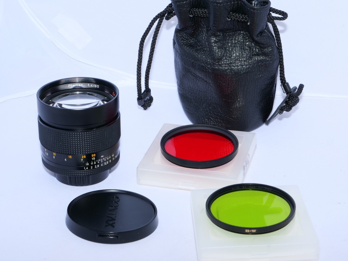 Contax Zeiss Planar AE 85mm f1.4 GERMAN Lens. Case. Filters
