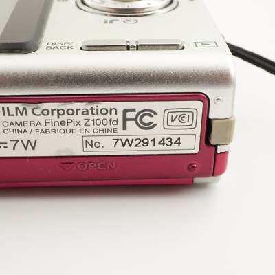 FUJIFILM FinePix Z100fd Pink In Box With 4GB SDHC Card from Japan