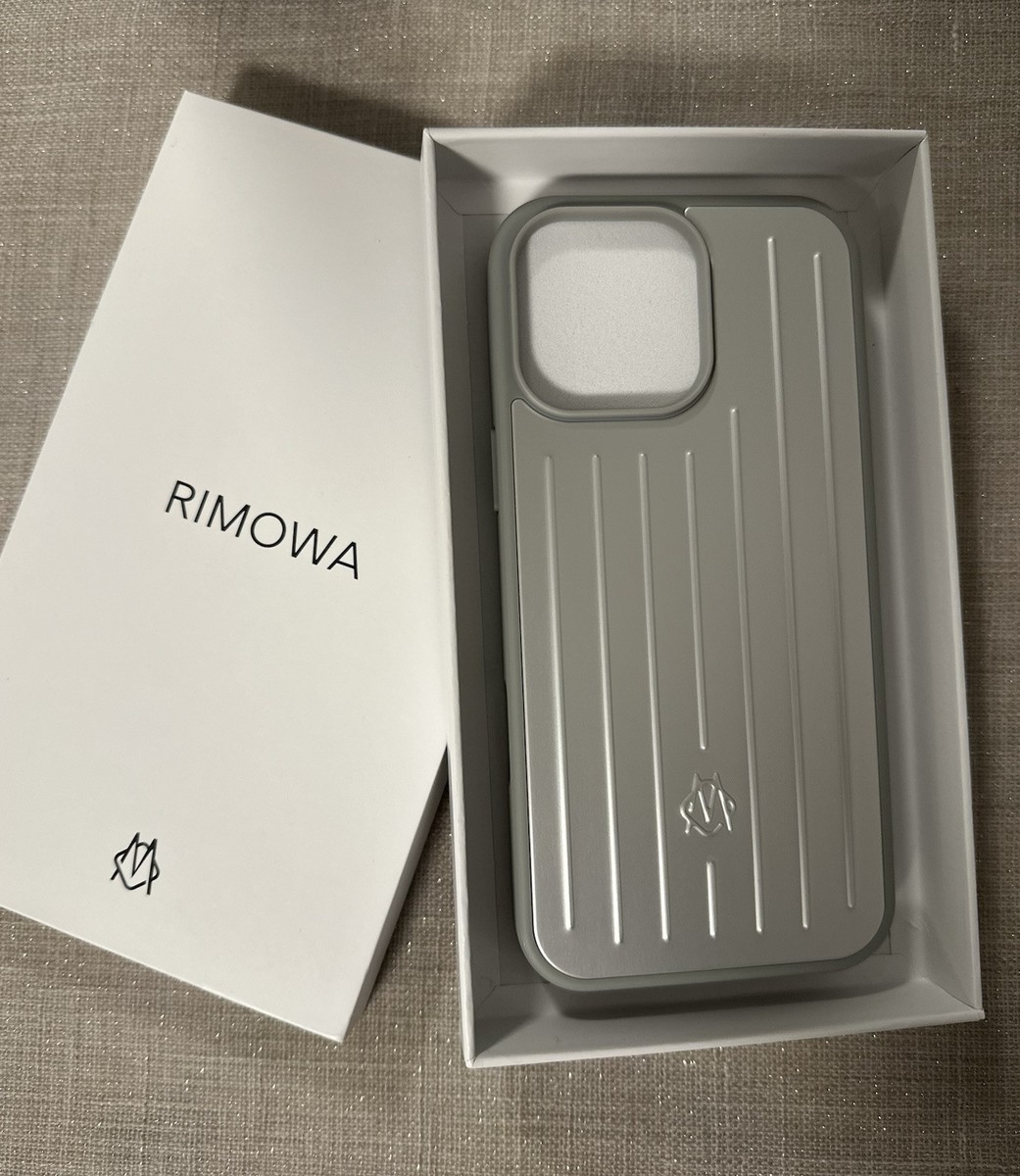新品-未使用-RIMOWA iPhone 16 ケース シルバー A Rimowa iPhone Case