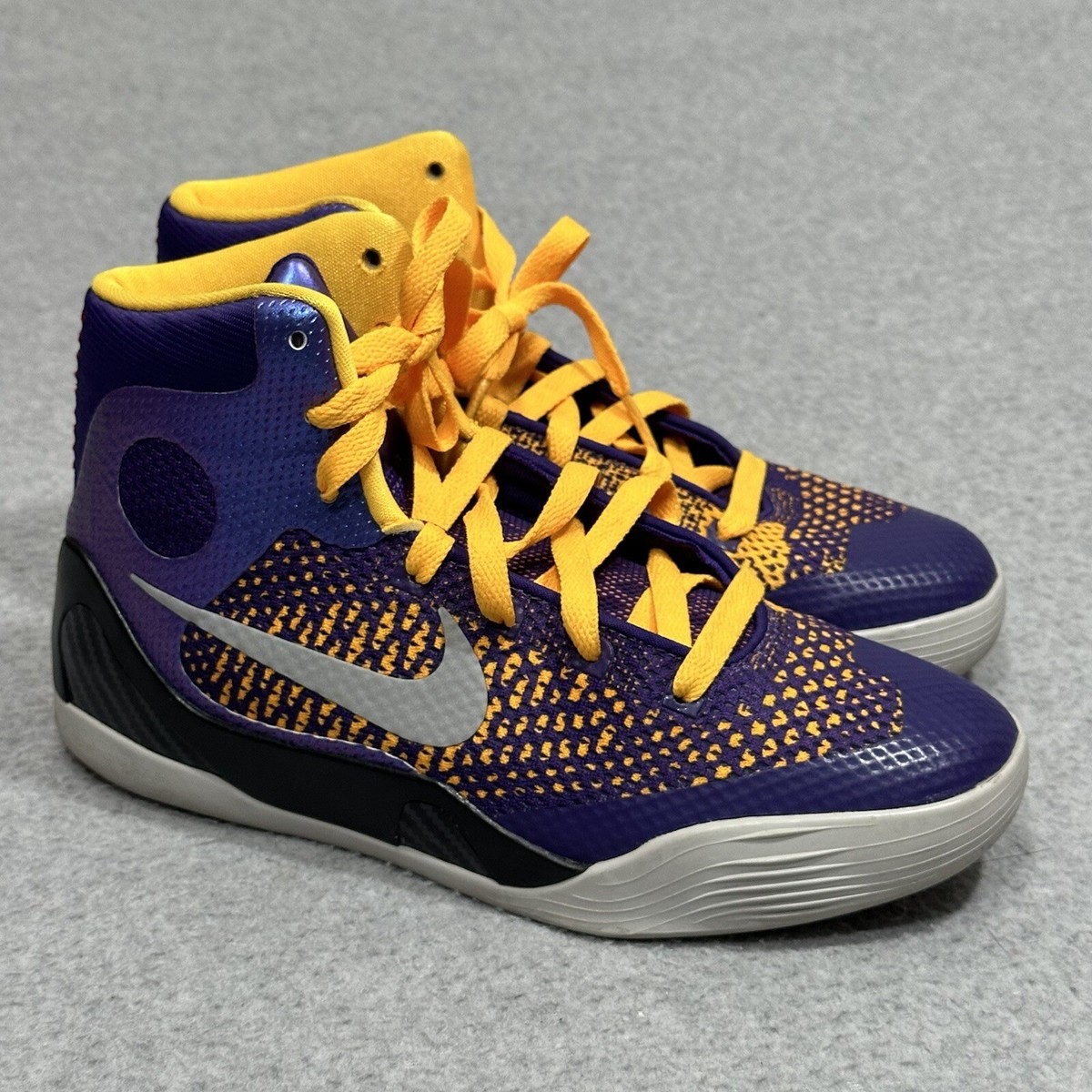 Nike Kobe IX 9 Elite Lakers Court Purple GS Grade School Size 5Y