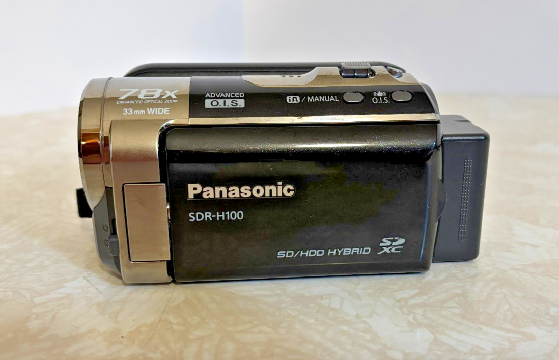 デジタルSDビデオカメラ Panasonic SDR-S100-S 撮影画像あり 良品