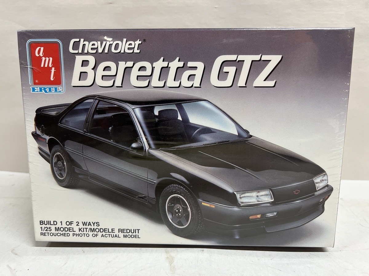 1/25 Chevrolet Beretta GTZ 1990 Car Model Kit # 6068 New AMT ERTL