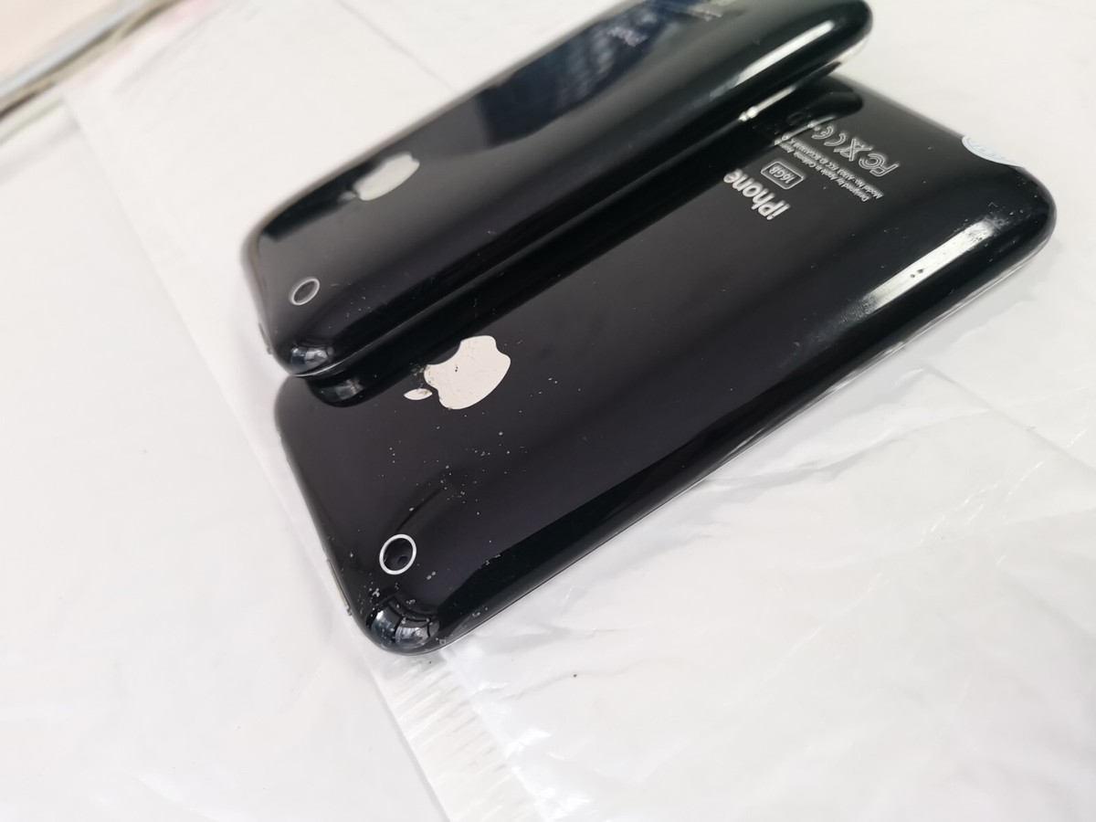 USED 日本での最初の機種】Apple iPhone3G 黒 USED 日本での最初の機種