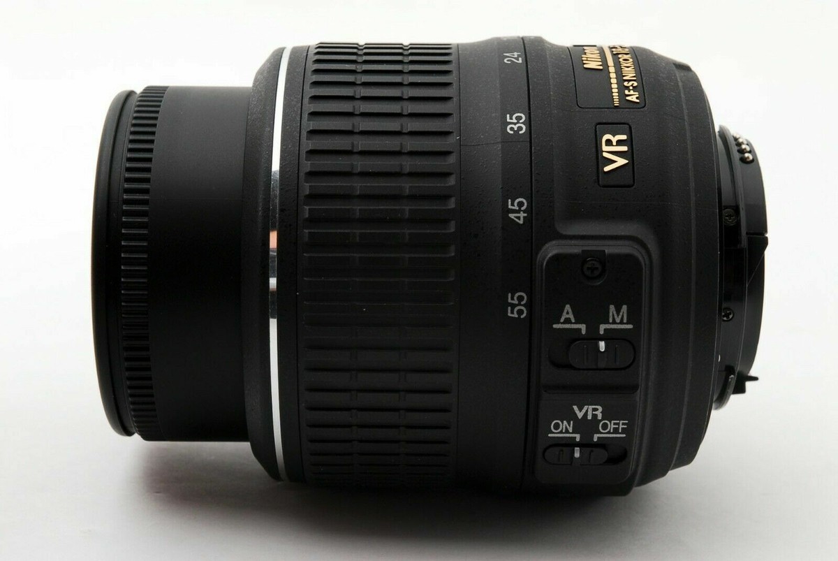 Nikon AF-S DX NIKKOR 18-55mm f/3.5-5.6 VR Zoom Lens F. DSLR camera