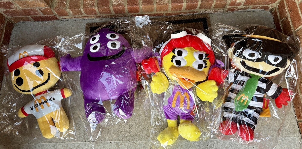 マクドナルド CPFM x McDonald's Set of 4 Plush 【公式通販】
