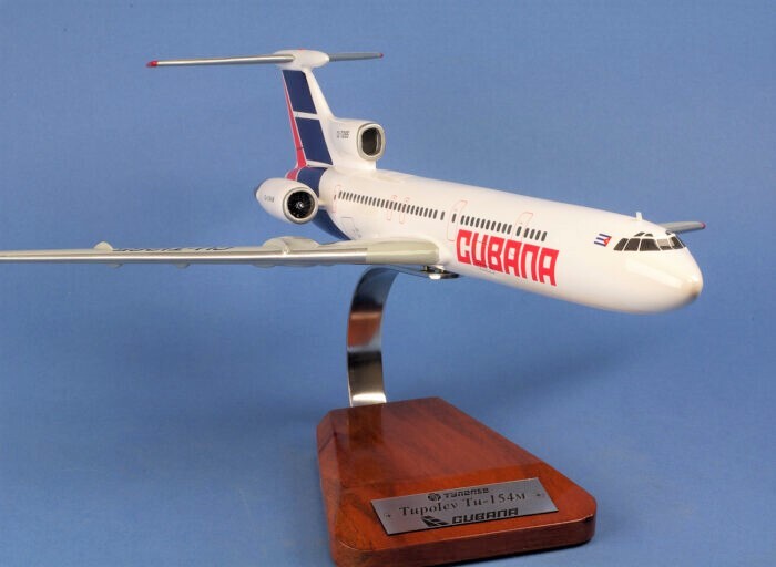 Cubana Tupolev Tu-154 CU-TI26 Desk Top Display Model Jet Plane 1